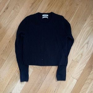 Cropped black aritiza sweater